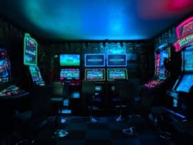 gaming room with arcade machines